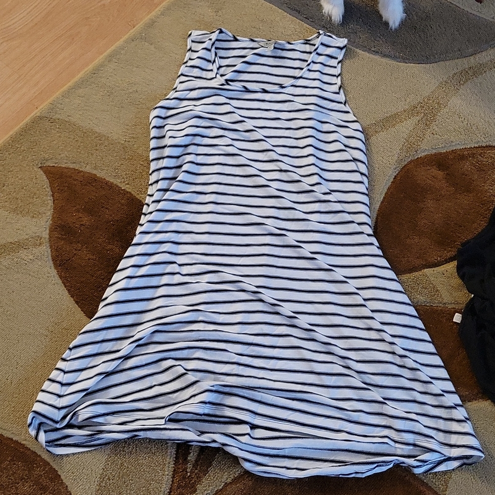 Kenneth Cole Reaction sz xl dress